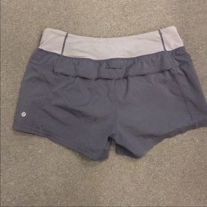 Lululemon size 8 gray shorts